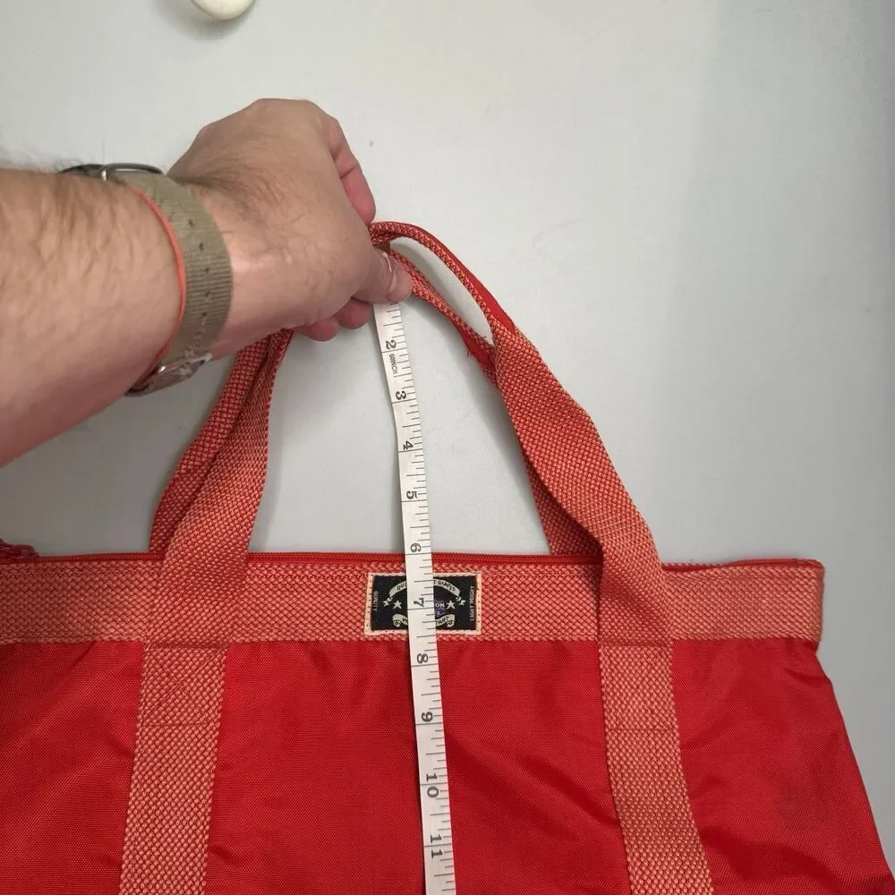 Unbranded vintage toteables